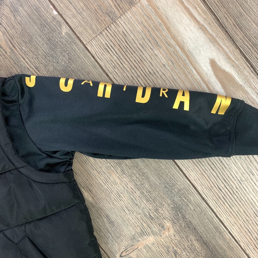 SOLD! Jordan Boys Jumpman Hooded Puffer Jacket Size XS/4 Ages 3-4 Years - Picture 7 of 10